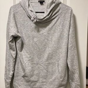 Light weight sweater